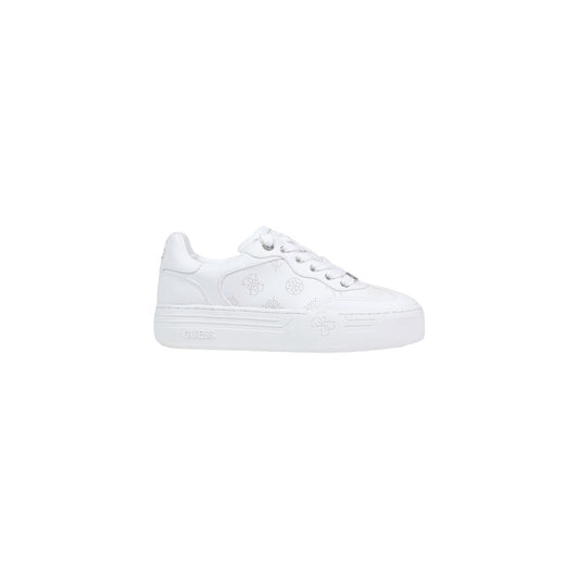 Sneakers by Guess for women in polyethylene & polyurethane beige features a chic design, perfectly showcasing the chic low-top style of this Women's Low Top Polyethylene & Polyurethane Sneakers.