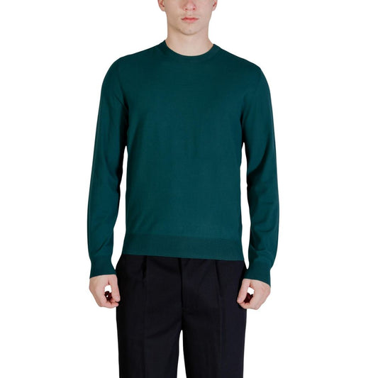 Sweatshirt by Guess for men in polyester & viscose bicolour features an exquisite silhouette, showcasing long-sleeve and crew neckline details for a exquisite look.