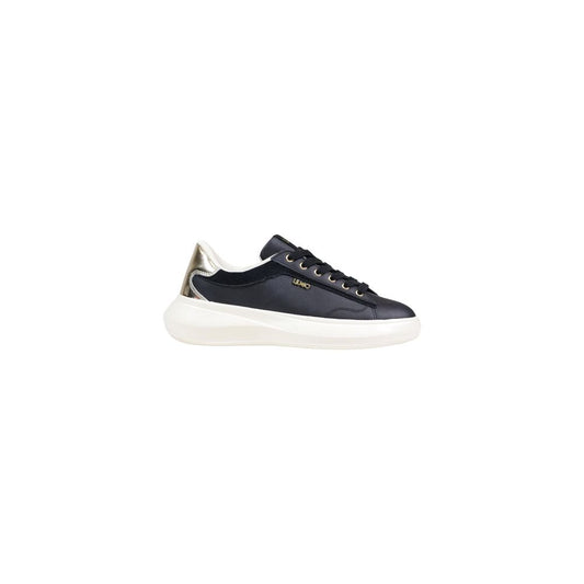 Sneakers by Liu Jo for women in polyethylene & polyurethane bicolour & signature presents a on trend silhouette from the Women's Low Top Polyethylene & Polyurethane Sneakers collection, showcasing a on trend low-top style for an elevated aesthetic.