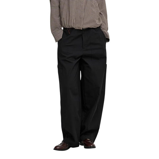 Cargo Pants by Jacqueline De Yong for women in cotton black & natural presents a on trend silhouette, artfully finished with a on trend regular-fit, long, and for a sophisticated look.