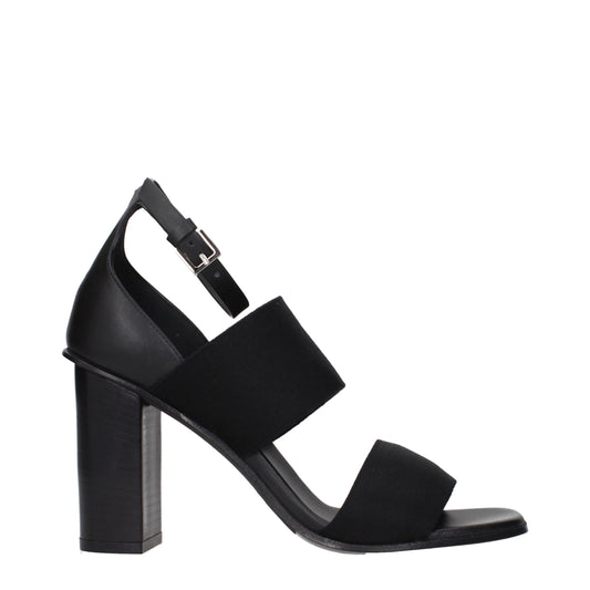 Platform Sandals by Max Mara for women in fabric and black presents a captivating silhouette, showcasing the signature style of the Women's Fabric Platform Sandals with a captivating platform and captivating .