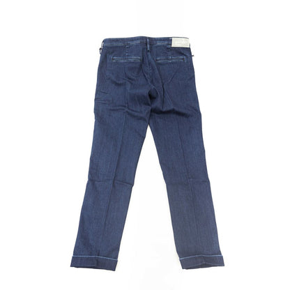 Chinos Pants by Jacob Cohen for women in cotton blue features an sharp and long with a mid rise, highlighting a sharp silhouette for a sophisticated look.