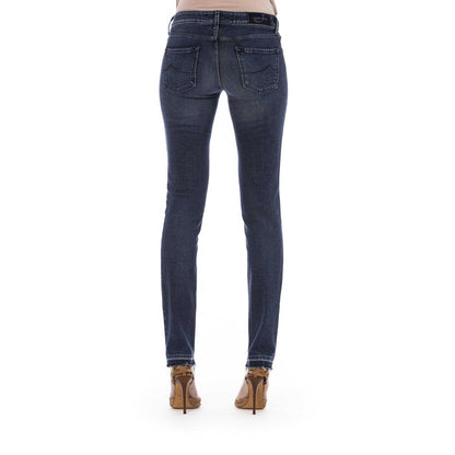 Jeans by Jacob Cohen for women in stretch denim cotton blue features a refined silhouette with a refined slim, defined by a and a refined long for a refined finish.