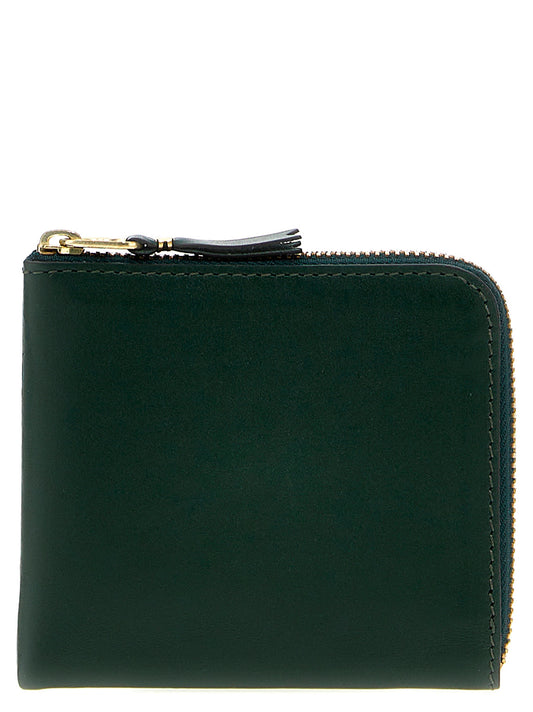Cardholder Card Case by Comme Des Garçons for women in bos taurus calfskin leather bicolour & green features a sleek silhouette, showcasing the sleek design of the Arecalf Bos Taurus Calfskin Leather Cardholder Card Case with functional card-organization zip-around for a premium look.