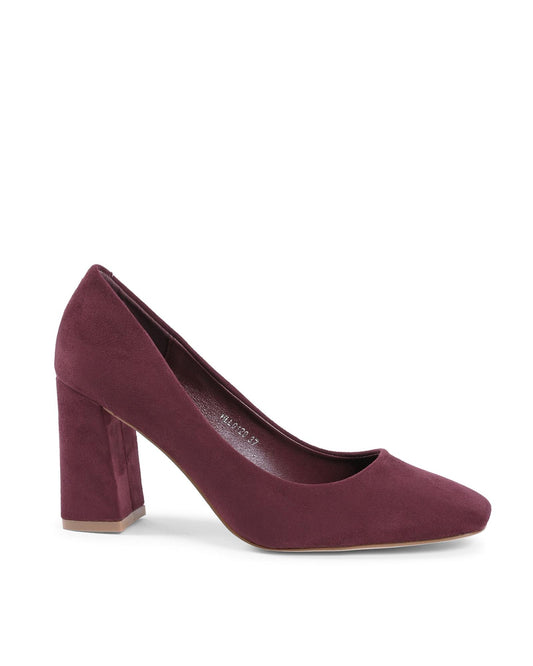 This Platform Pumps Heels by 19V69 Italia for women in fabric bordeaux presents a effortlessly chic silhouette from the Women's Fabric Platform Pumps Heels collection, featuring a effortlessly chic platform and effortlessly chic .
