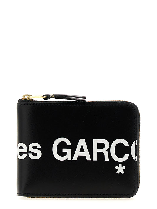 Cardholder Card Case by Comme Des Garçons for unisex in calfskin leather bicolour, black, white & print features a distinguished silhouette, showcasing the distinguished design of the Crisp Huge Logo Calfskin Leather Cardholder Card Case with refined card-organization.