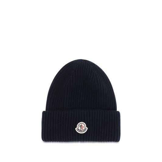 Beanie Hat by Moncler for men in cashmere wool blue presents a urban-chic silhouette, showcasing the urban-chic craftsmanship of this Cashmere Wool Beanie Hat.