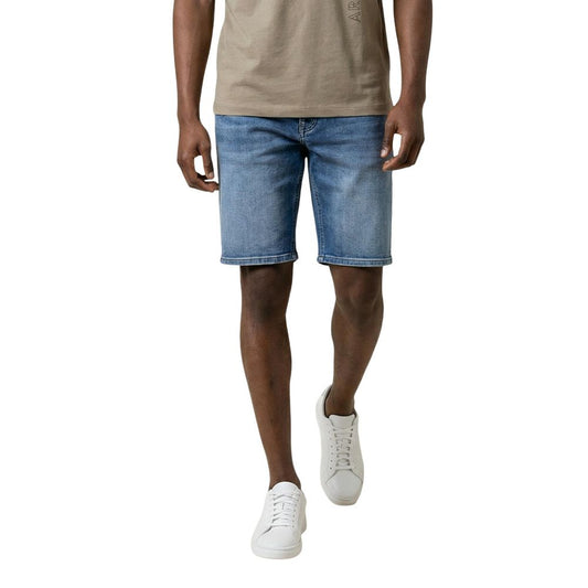 Bermuda Shorts by Replay for men in stretch cotton blue features a sartorial silhouette, showcasing a sartorial straight & regular-fit and short with a sophisticated for a sartorial look.