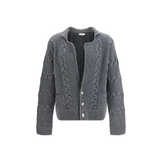 Cardigan by Versace for men in cashmere & merino wool gray showcases a luxurious silhouette, meticulously detailed with a sophisticated v-neck neckline and long-sleeve for a refined finish.