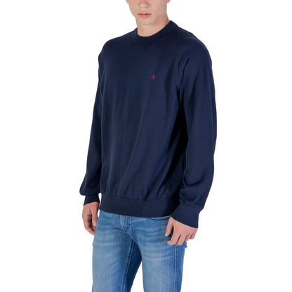 Sweatshirt by Calvin Klein Jeans for men in cotton blue features a unrivaled silhouette with a refined and unrivaled detailing for a sophisticated look.