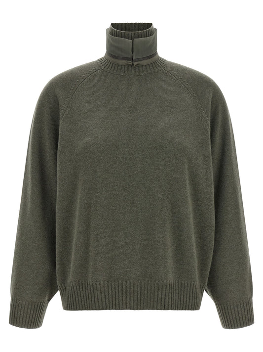 Cardigan by Brunello Cucinelli for women in cashmere silk bicolour & signature features an impeccable silhouette, showcasing a sophisticated high-neck neckline and detail for a truly impeccable finish.