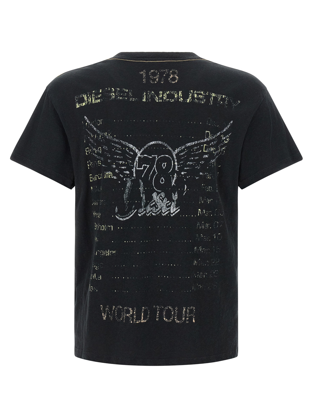 T-Shirt by Diesel for men in cotton & hemp black & print showcases a dramatic silhouette, elegantly detailed with a dramatic crew neckline and for a truly dramatic finish.