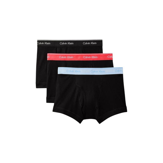 This Underpants by Calvin Klein Underwear for men in cotton black features an flawless silhouette, showcasing the sophisticated design and flawless finish of the Men's Cotton Underpants.