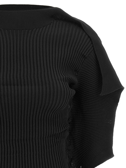 Blouse by Issey Miyake for women in polyester black, featuring a nuanced and nuanced high-neck neckline for a sophisticated finish.