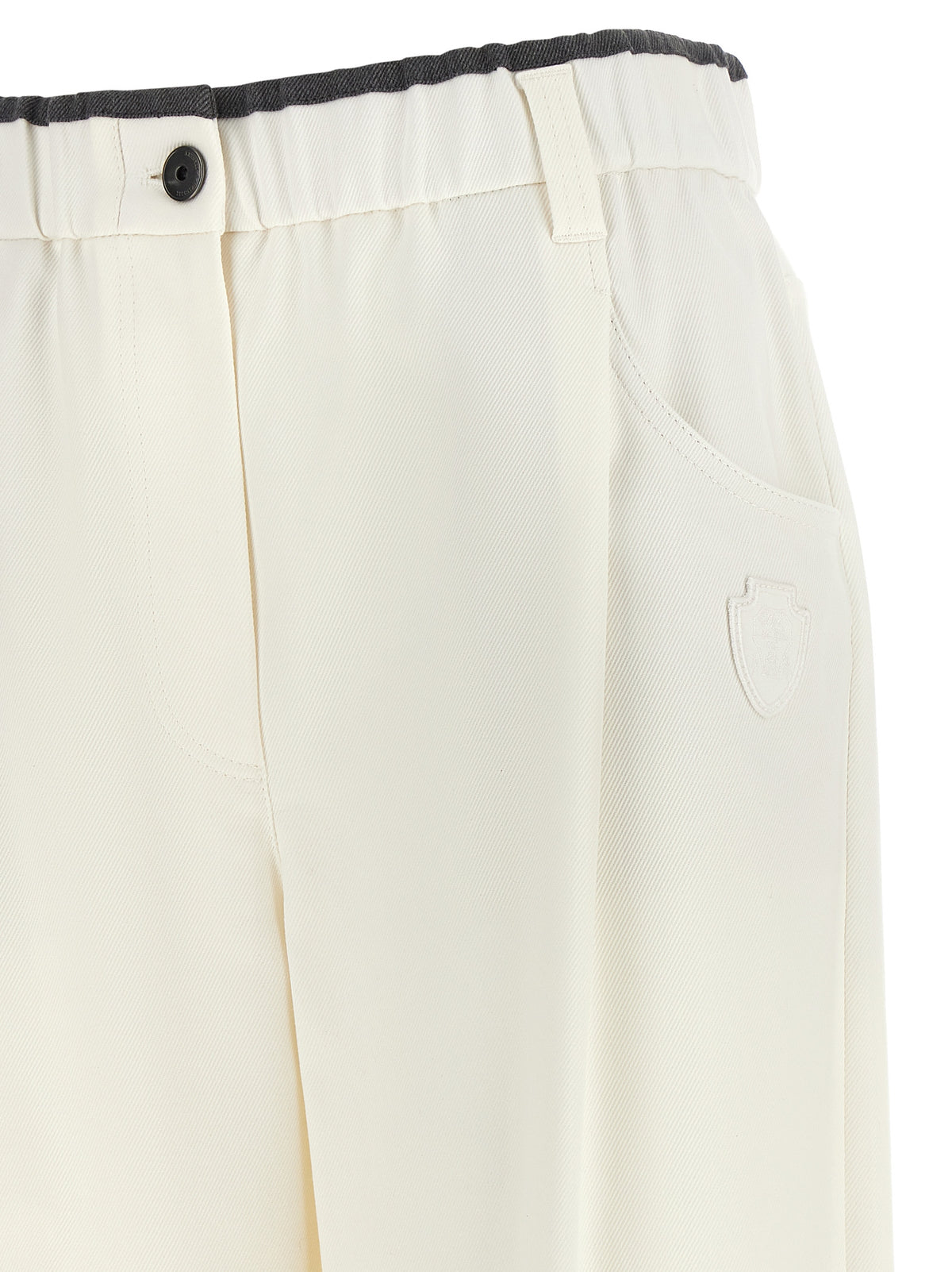 Trousers by Brunello Cucinelli for women in cotton white & signature features an on trend silhouette, showcasing a sophisticated straight-leg & relaxed-fit with a long and for an on trend finish.