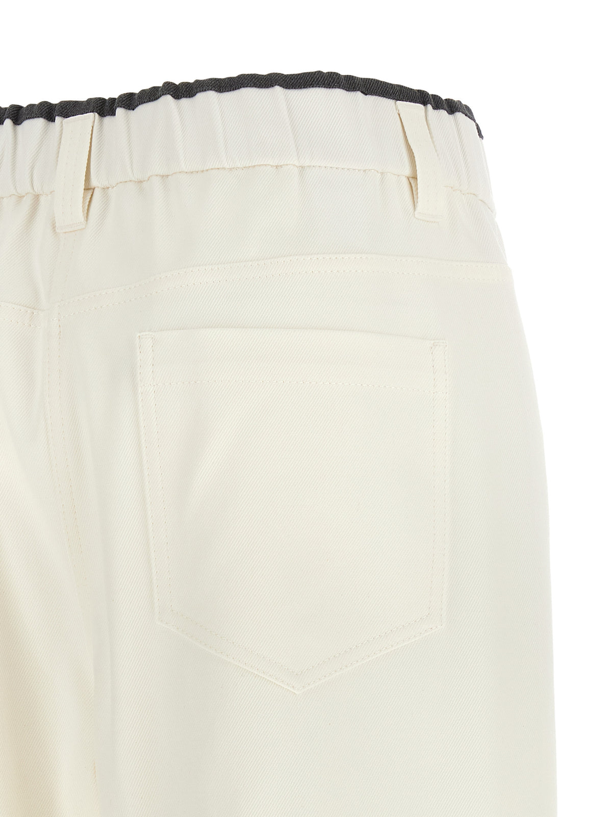 Trousers by Brunello Cucinelli for women in cotton white & signature presents a perennial silhouette, meticulously tailored with a straight-leg & relaxed-fit cut, long finish, and an elegant .