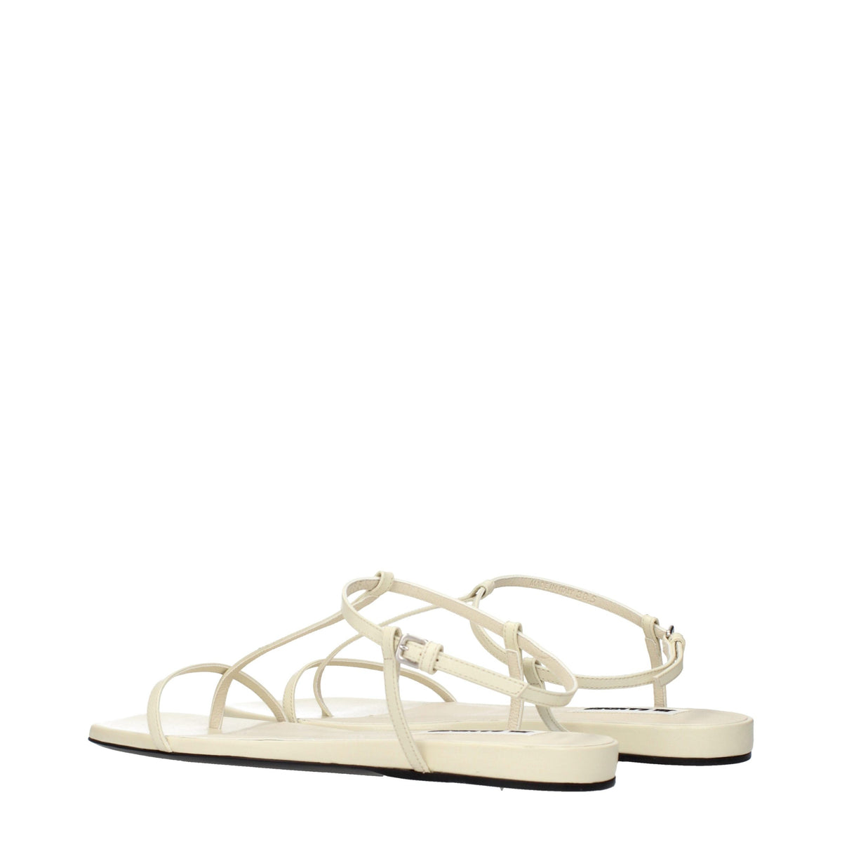Flip-Flop Sandals by Jil Sander for women in leather beige features an architectural design from the Women's Leather Flip-Flop Sandals collection, defined by a architectural and for a architectural finish.