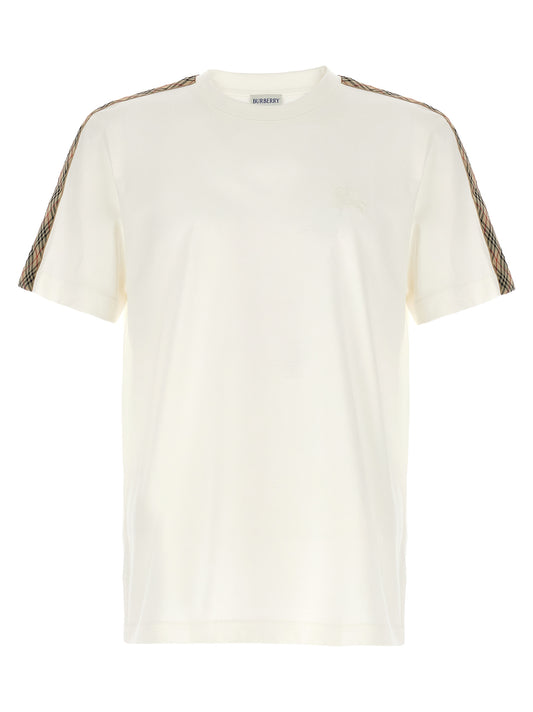 T-Shirt by Burberry for men in cotton white features an on trend silhouette, perfectly showcasing a on trend short-sleeve and crew neckline for an elevated aesthetic.