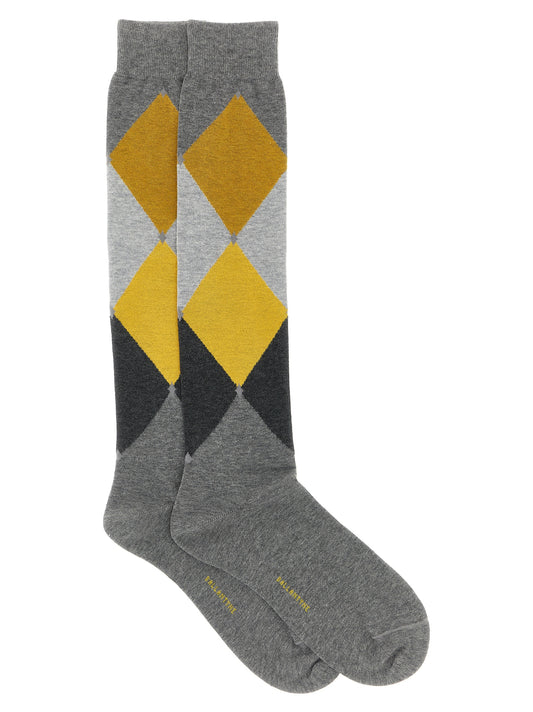 Socks by Ballantyne for men in cotton gray & patterned features a nuanced silhouette, showcasing the nuanced Men's Cotton Socks design with a refined, premium finish.
