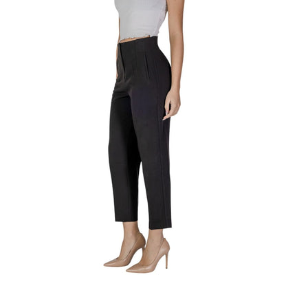 Trousers by Only for women in stretch polyester & viscose black presents a smart silhouette, meticulously detailed with a smart , a smart long, and a smart .