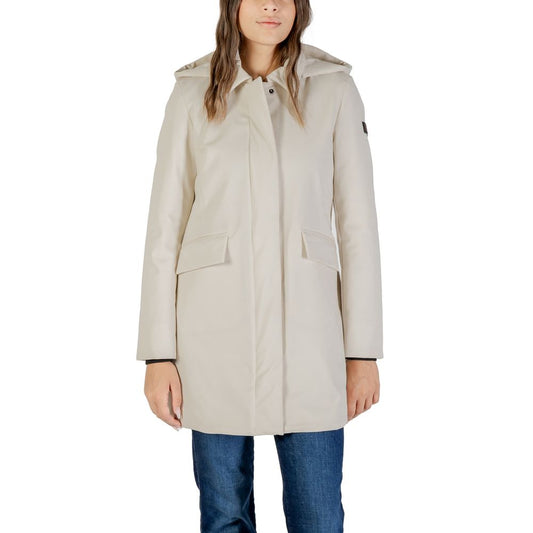 Hooded Parka by Peuterey for women in stretch polyamide cream features an avant garde silhouette, showcasing refined pockets & hooded and a sophisticated hooded neckline for a polished look.
