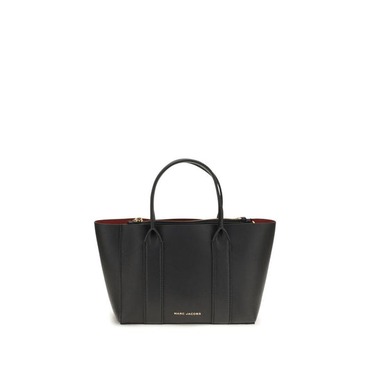Small 2-in-1 Shoulder & Crossbody Bag by Marc Jacobs for women in bos taurus pebbled calf leather black features a distinguished silhouette, showcasing a secure zipper and distinguished with versatile crossbody-strap, shoulder-strap & handle for a distinguished finish.