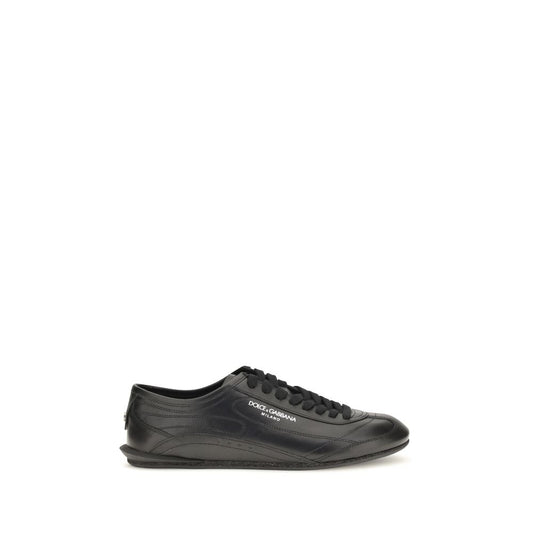 Sneakers by Dolce & Gabbana for men in eva calf leather cotton & satin black & signature presents a impeccable silhouette as Men's Low Top EVA Calf Leather Cotton & Satin Sneakers, expertly defined by a impeccable low-top style for a impeccable, high-fashion look.