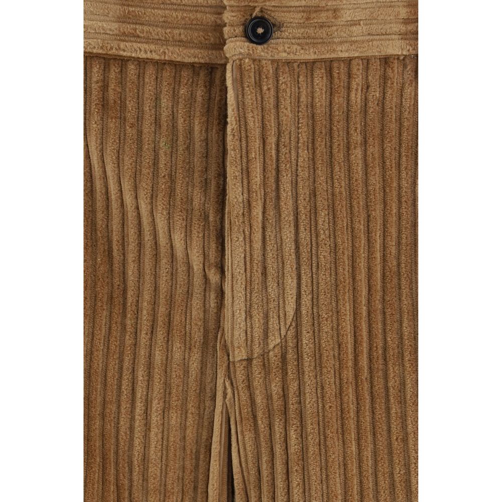 Casual Pants by Dolce & Gabbana for men in velvet cotton corduroy brown presents a tailored silhouette, showcasing a tailored regular-fit and long cut with a refined for a truly tailored aesthetic.
