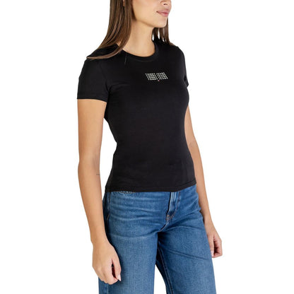 T-Shirt by Tommy Hilfiger Jeans for women in cotton black & natural features a plush silhouette, showcasing a sophisticated and for a truly plush finish.
