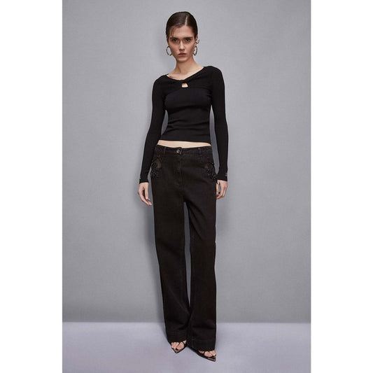 Sweatshirt by Patrizia Pepe for women in polyester & viscose black features an magnificent silhouette, showcasing a sophisticated and detail for a truly magnificent finish.