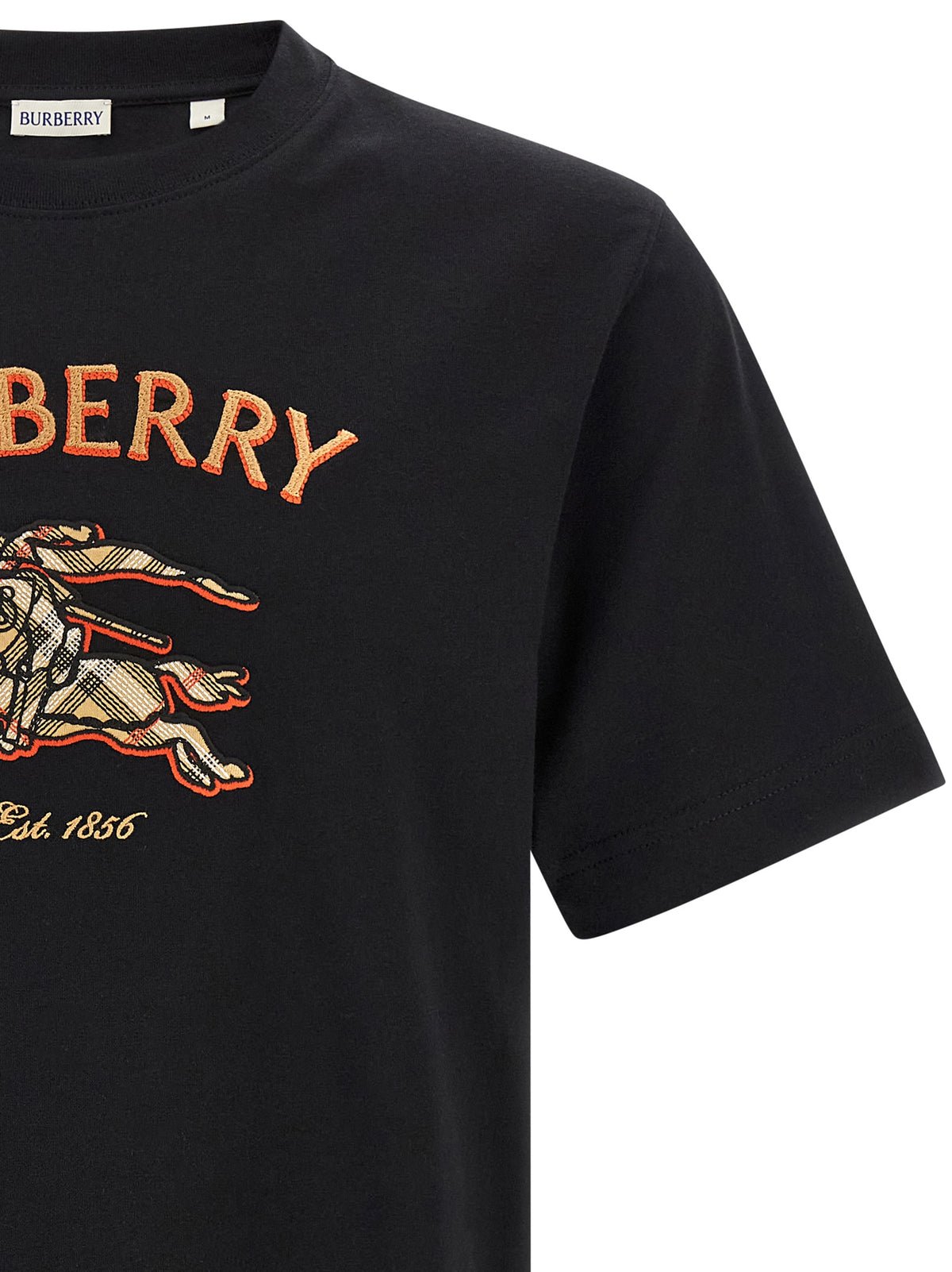T-Shirt by Burberry for men in cotton black & signature features a plush silhouette, showcasing a sophisticated crew neckline and for a truly plush finish.