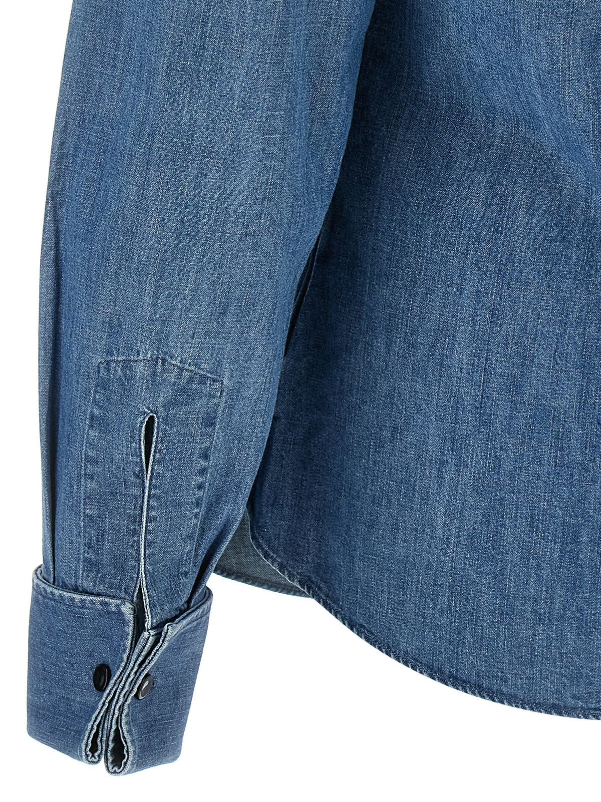 Shirt by Brunello Cucinelli for men in denim cotton navy showcases a sublime silhouette, artfully detailed with a sublime and for a sophisticated, sublime finish.