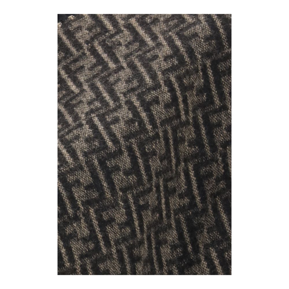 Fendi Cashmere & Merino Wool Fringes Scarf - Black Jacquard Signature