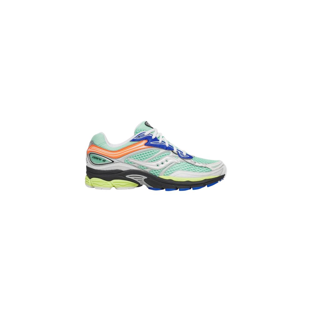 Athletic Sneakers by Saucony for men in synthetic textile & mesh green showcases an impeccable silhouette, defined by an impeccable athletic style design that perfectly captures the essence of the Men's Athletic Synthetic Textile & Mesh Sneakers.