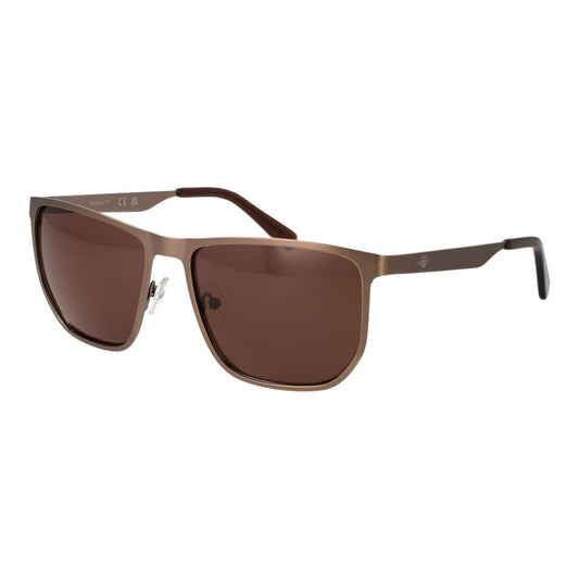 Sunglasses by Gant for men in metal & plastic brown features a contemporary silhouette, showcasing a contemporary full-rim square frame design in brown coloured frame with high-performance category-3-dark-tint lens.