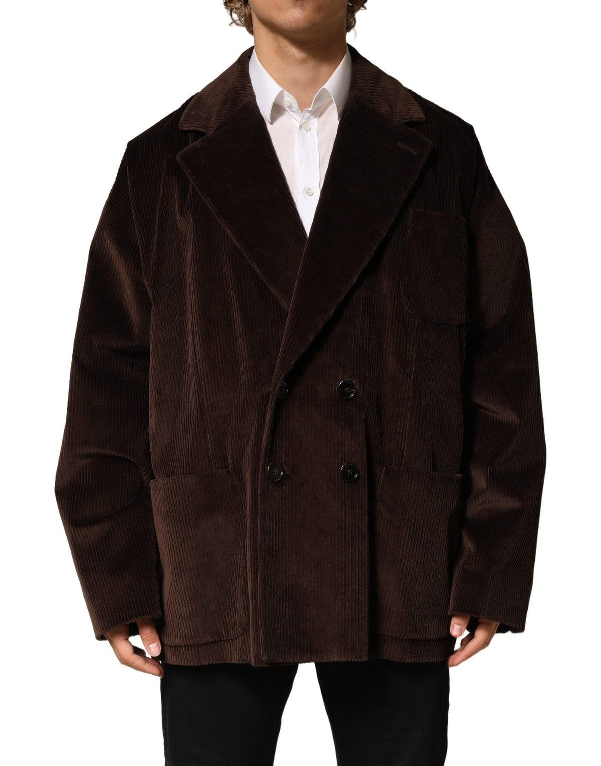 This Blazer by Dolce & Gabbana for men in cotton corduroy & viscose brown presents a tailored silhouette, meticulously tailored with a tailored double-breasted neckline and distinctive for a tailored finish.