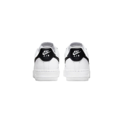 Sneakers by Nike for women in leather & rubber black, white & signature presents a impeccable silhouette as Women's Low Top Leather & Rubber Sneakers, expertly defined by a impeccable low-top style for a impeccable, high-fashion look.