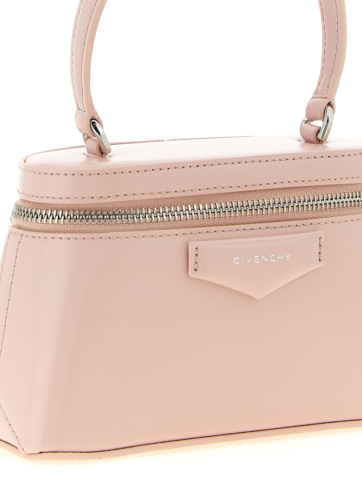 Crossbody Box Handbag by Givenchy for women in nappa leather multicolor & pink features an versatile silhouette, showcasing a secure zipper and versatile with versatile crossbody-strap, shoulder-strap, detachable-strap & handle for a versatile finish.