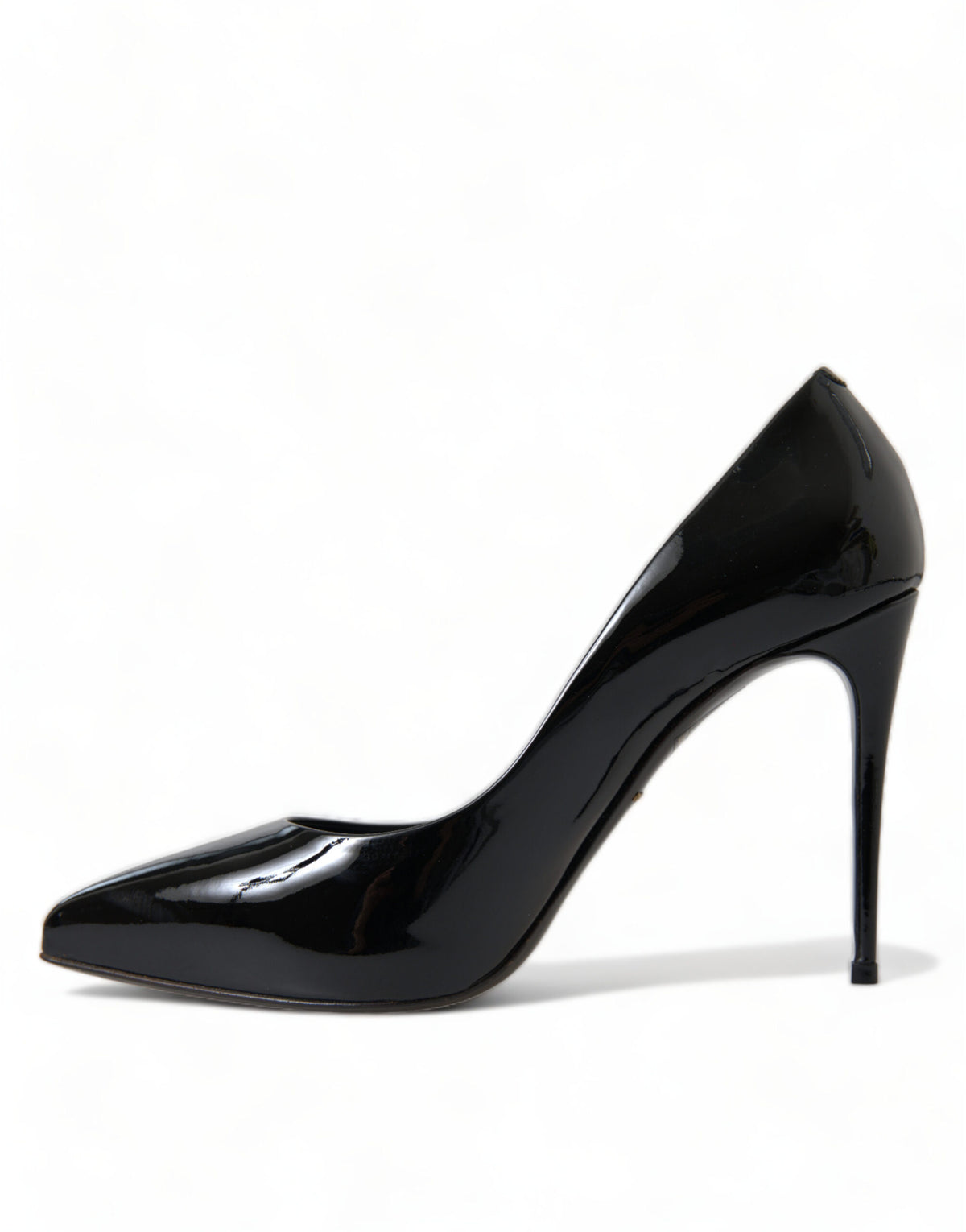 Stiletto Pumps Heels by Dolce & Gabbana for women in patent leather & silk black features an effortlessly chic silhouette from the Icon Women's Patent Leather & Silk Stiletto Pumps Heels collection, showcasing a stiletto and effortlessly chic for a effortlessly chic look.