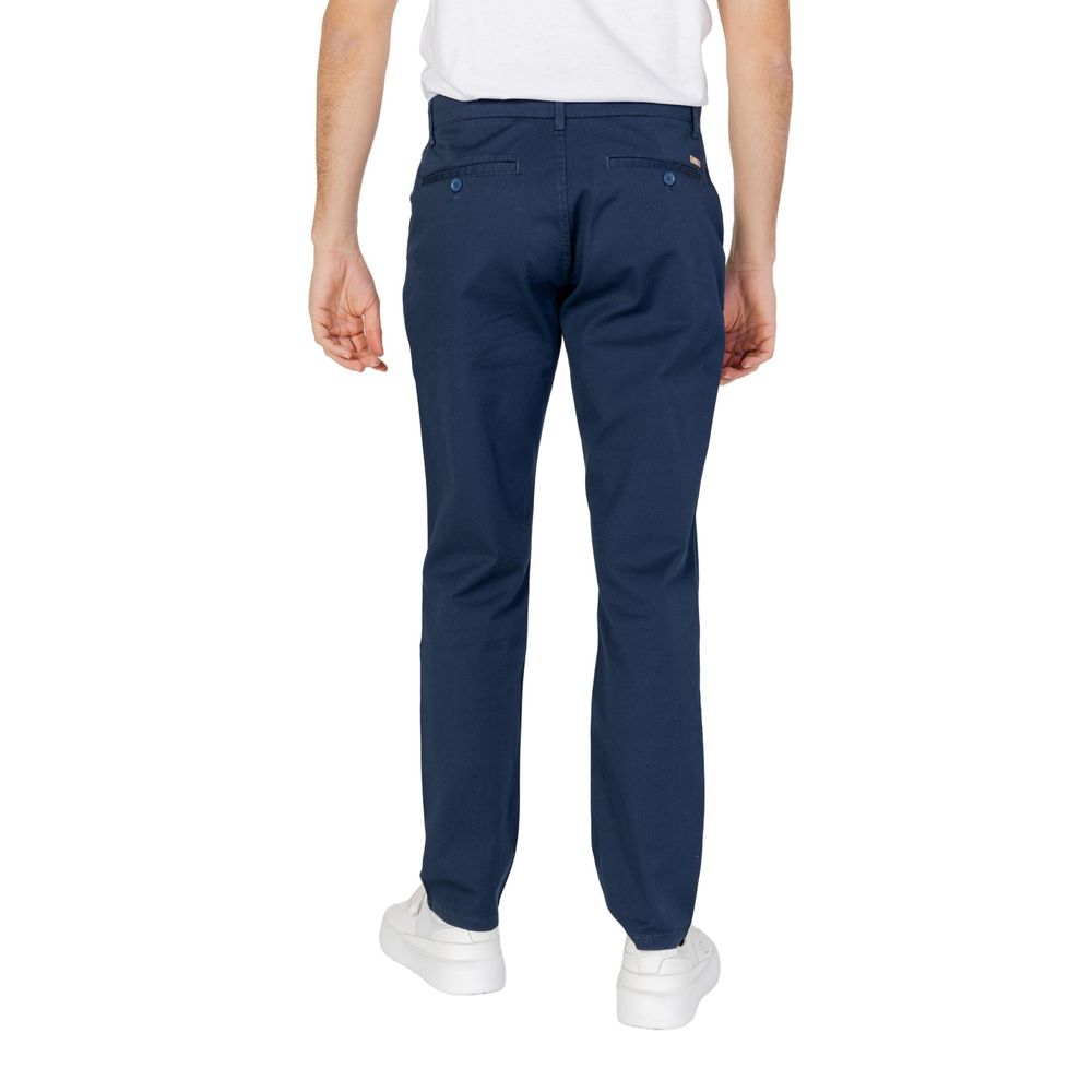 Pants by Armani Exchange for men in stretch cotton blue features a sleek silhouette with a sleek slim, a refined long, and a sophisticated finish.