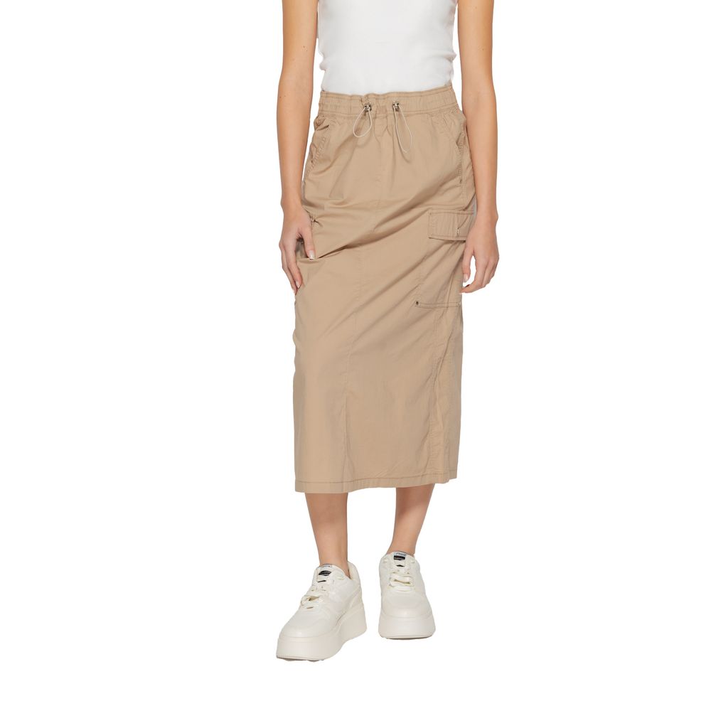 Skirt by Street One for women in stretch cotton beige showcases a sultry silhouette, elegantly defined by its and the sophisticated sultry design of the Women's Stretch Cotton Skirt.