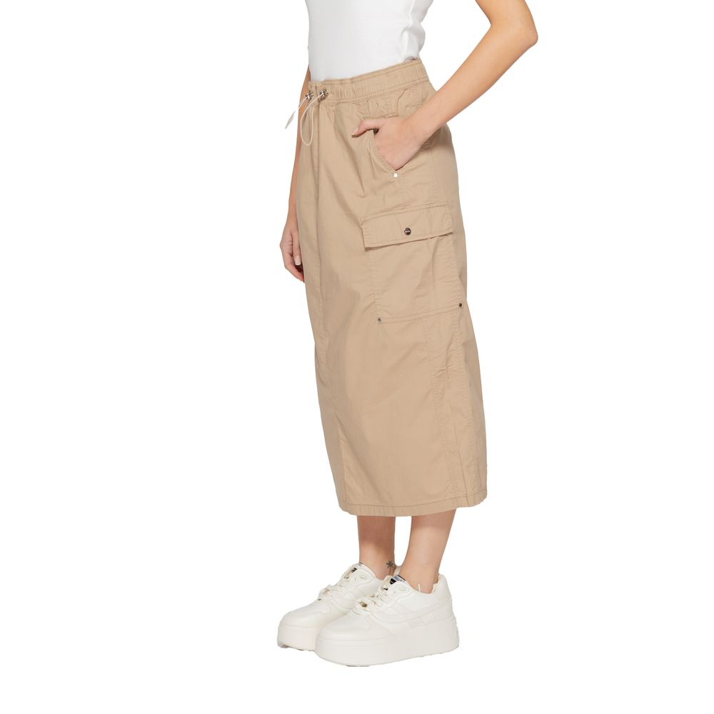 Skirt by Street One for women in stretch cotton beige features a sublime silhouette, showcasing the sublime design of the Women's Stretch Cotton Skirt in a sophisticated .