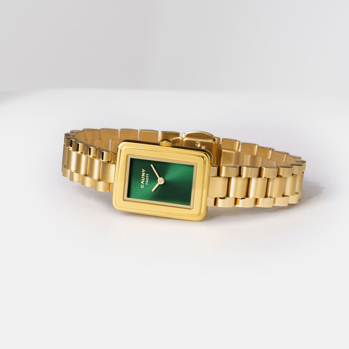 V2H103CDE6EED1230E2C65B626EB99A0E3DR7706136P2