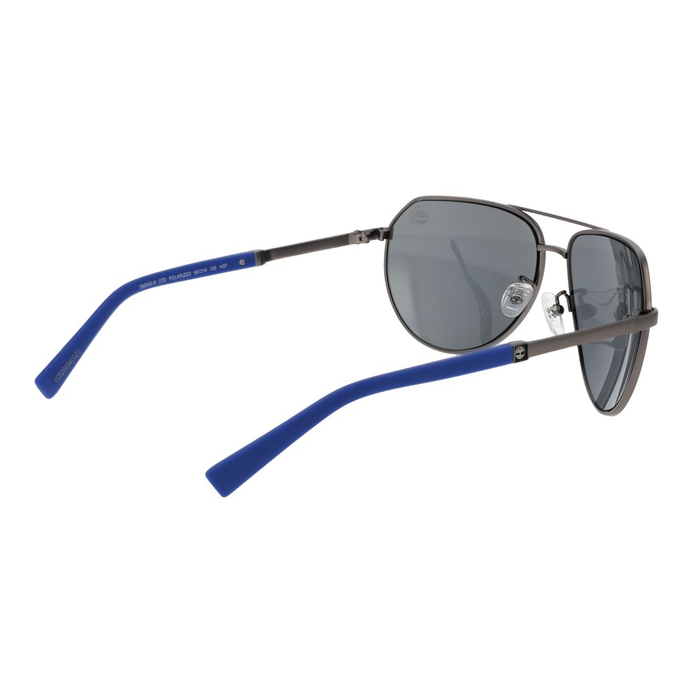 Sunglasses by Timberland for men in metal gray features a sumptuous silhouette, showcasing a sumptuous aviator full-rim frame design in gunmetal coloured frame with high-performance polarized category-3-dark-tint lens.