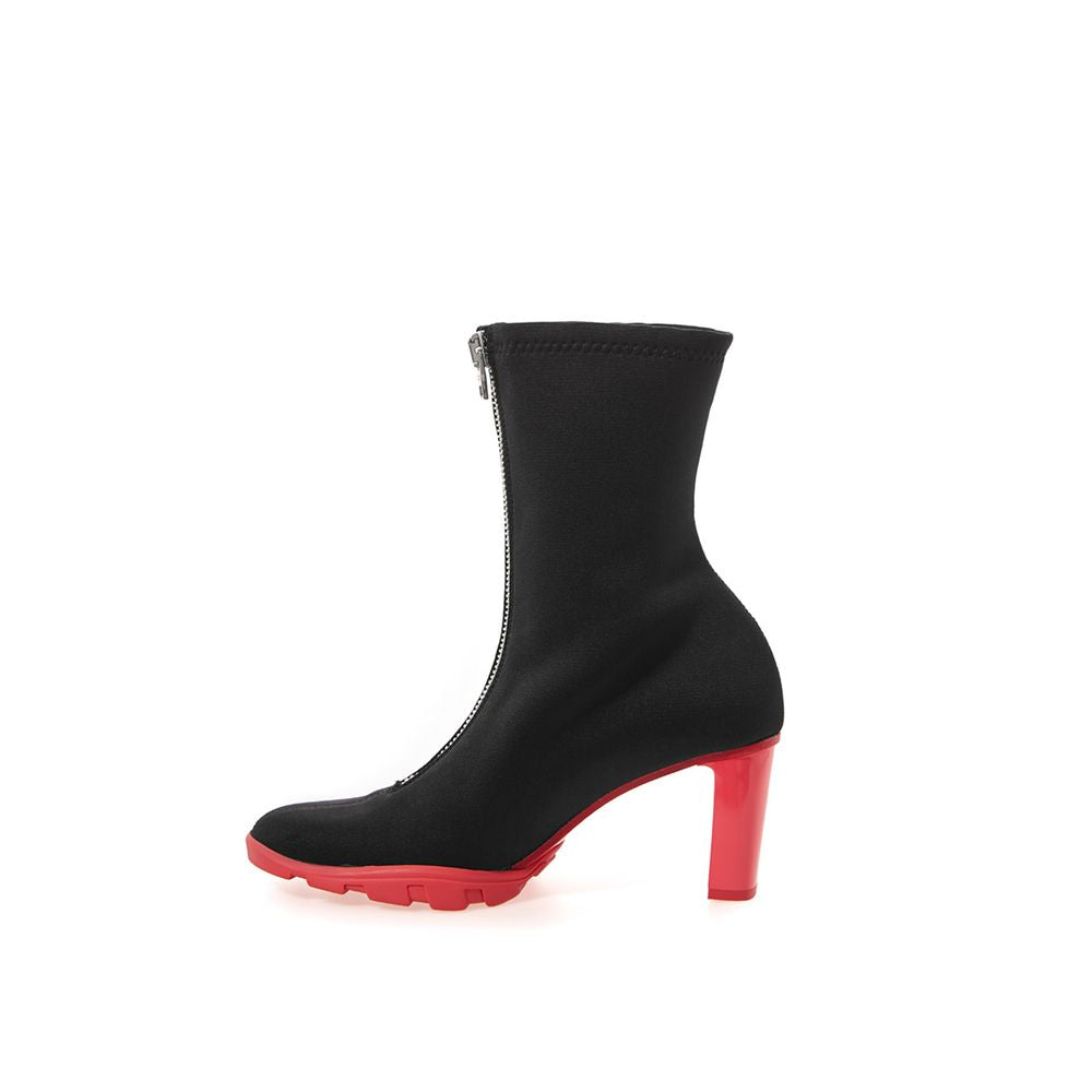 High-Heel Sock Ankle Boots by Alexander McQueen for women in neoprene black features an avant-garde Women's Neoprene High-Heel Sock Ankle Boots silhouette, defined by a sophisticated 10-cm-heel high-heel and a avant-garde round toe style.