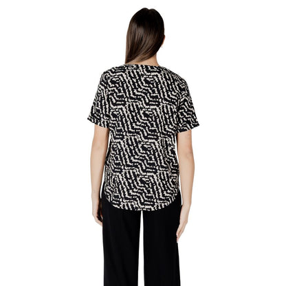 Shirt by Street One for women in viscose black showcases a sharp silhouette, elegantly detailed with a sharp v-neck neckline and sharp .