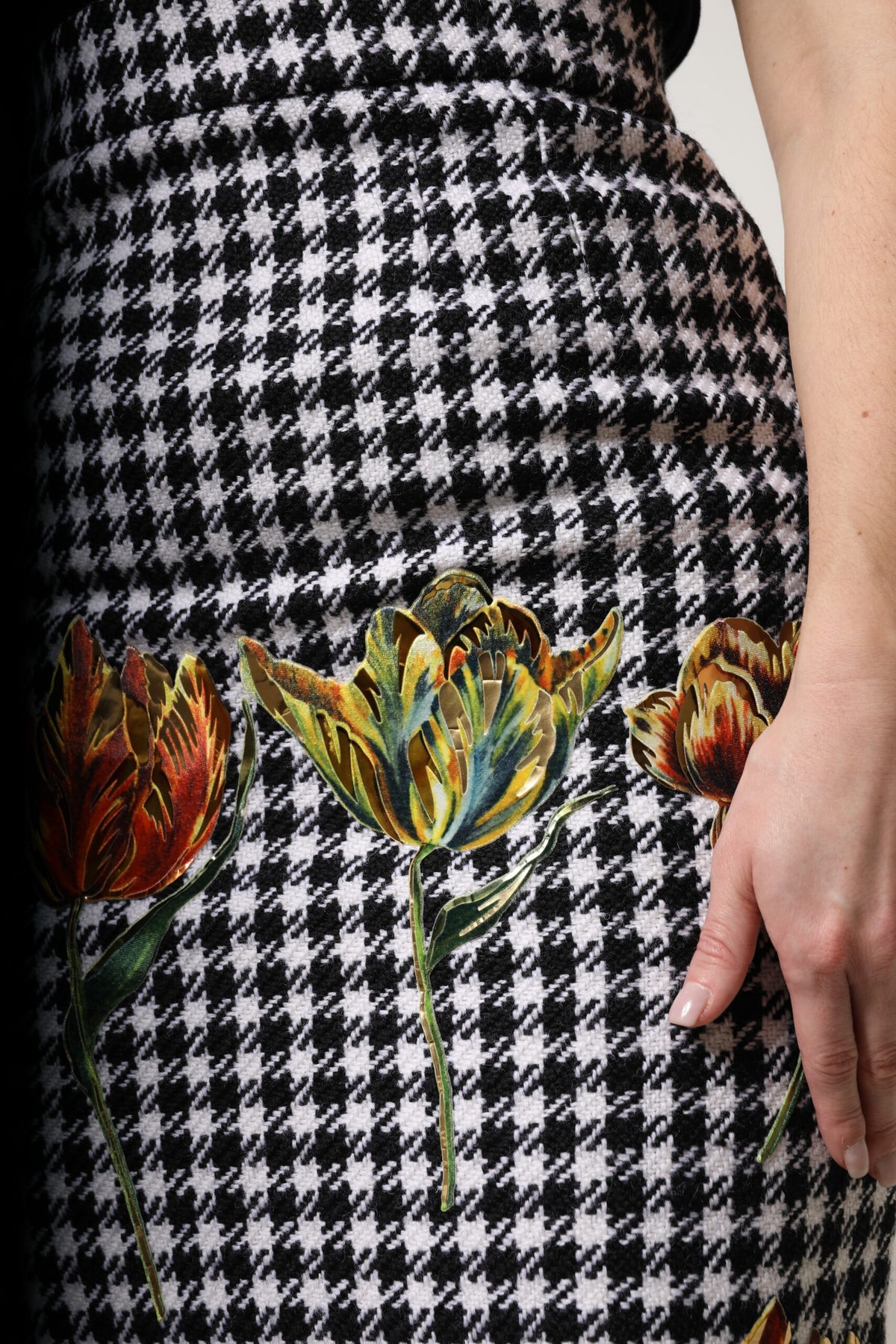 Dolce & Gabbana 9 To 5 Women's Pencil High Rise Virgin Wool Silk Nylon & Elastane Midi Skirt - Multicolor Floral Print