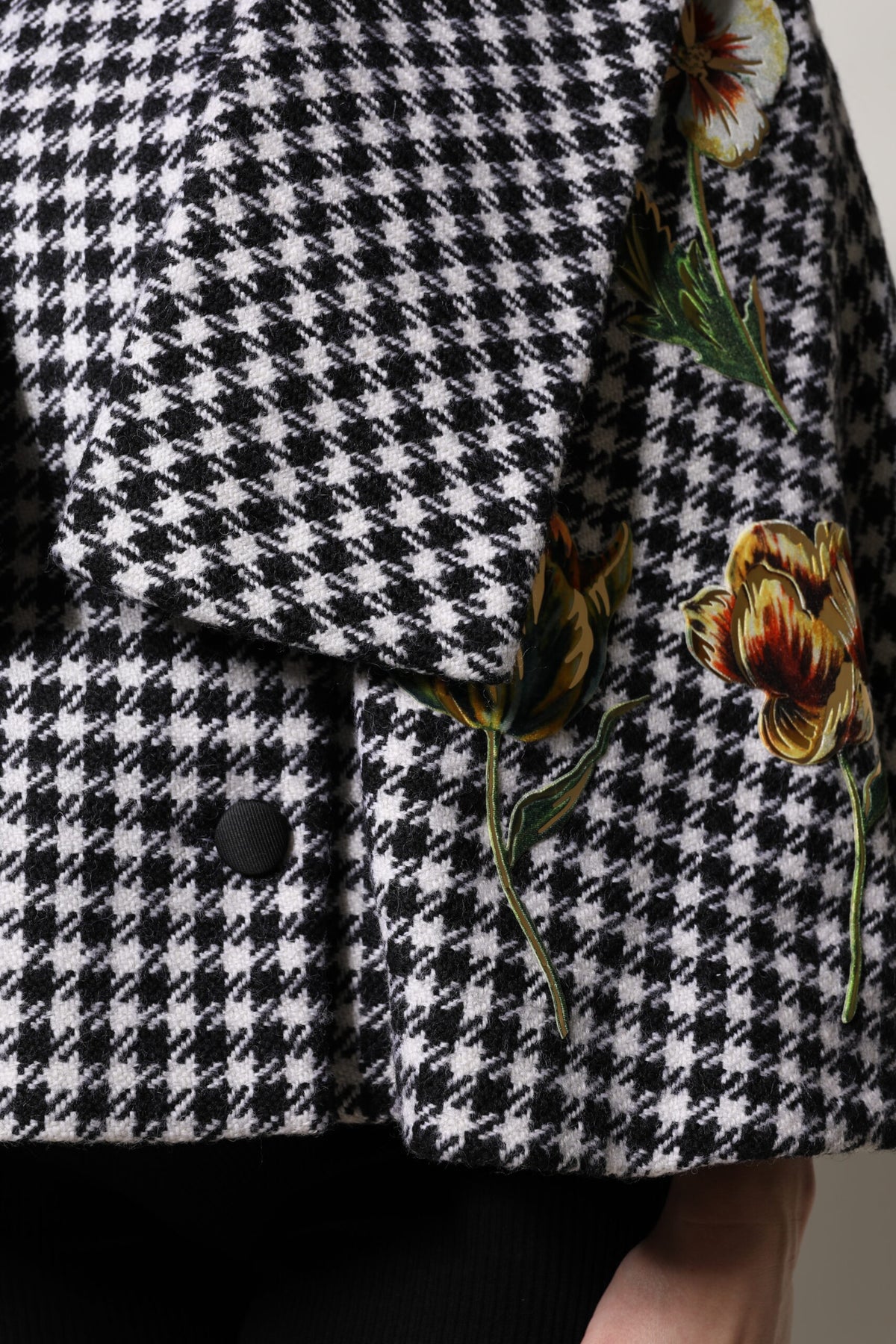 Dolce & Gabbana 9 To 5 Women's Virgin Wool Silk & Elastane Cape - Black White Patterned Floral