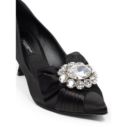 This Pumps Heels by Dolce & Gabbana for women in viscose black presents a effortlessly chic silhouette from the Women's Viscose Pumps Heels collection, featuring a effortlessly chic and effortlessly chic .
