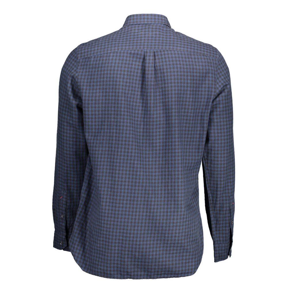 Polo Shirt by U.S. POLO ASSN. for men in cotton blue & patterned presents a crisp silhouette, artfully detailed with a crisp and crisp .